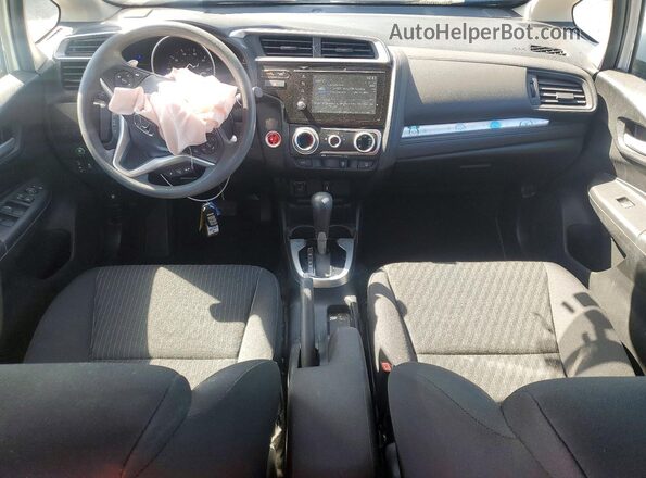 3HGGK5H87JM707614 2018 HONDA FIT White Dashboard view