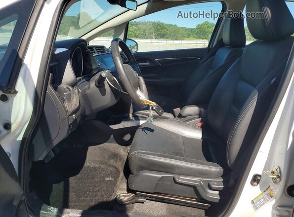 3HGGK5H97LM710234 2020 HONDA FIT White Вид салону спереду