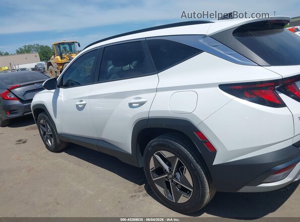 3KMJBCDEXSE006837 2025 HYUNDAI TUCSON White Սալոնի 360 աստիճան տեսք