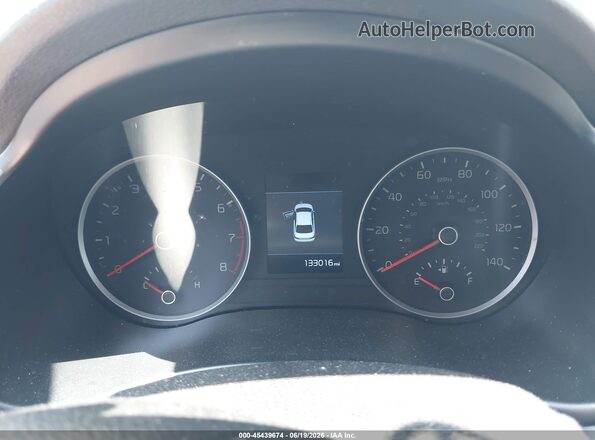 3KPA24AB2KE178640 2019 KIA RIO Blue უკანა სავარძლების ხედი
