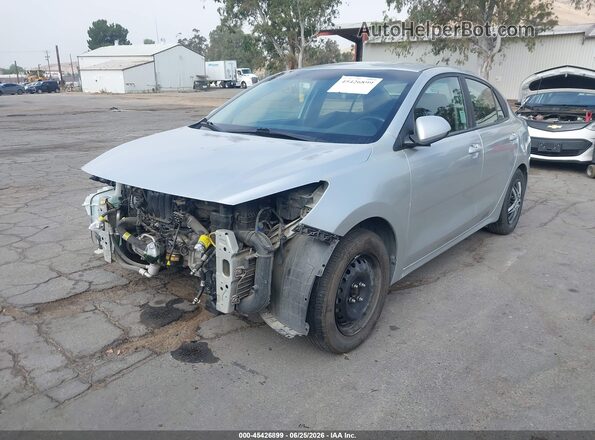 3KPA24AB2KE237220 2019 KIA RIO Серебряный Передняя левая четверть