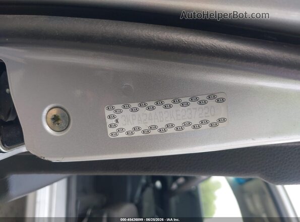 3KPA24AB2KE237220 2019 KIA RIO Серебряный Вид подкапотного пространства