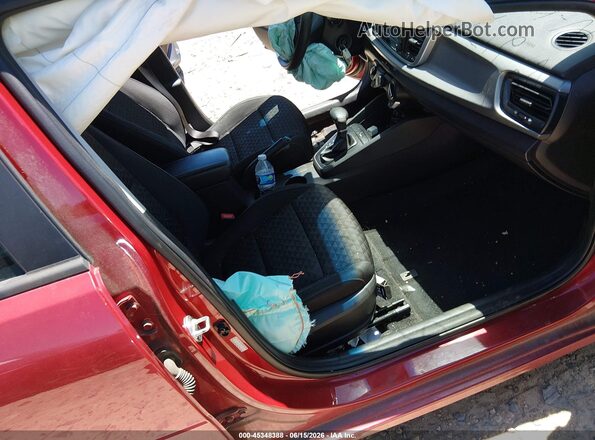 3KPA24AB7KE217237 2019 KIA RIO Красный Вид салона спереди