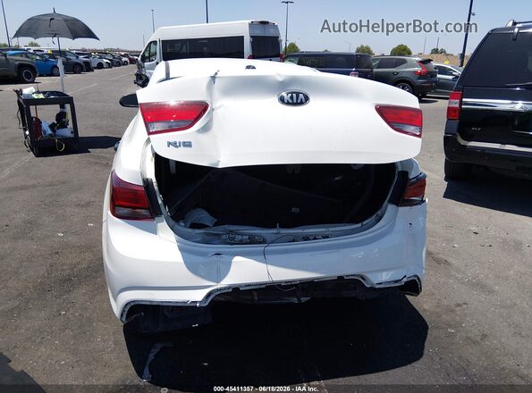 3KPA24AB8JE062292 2018 KIA RIO White Դիմացի տեսք