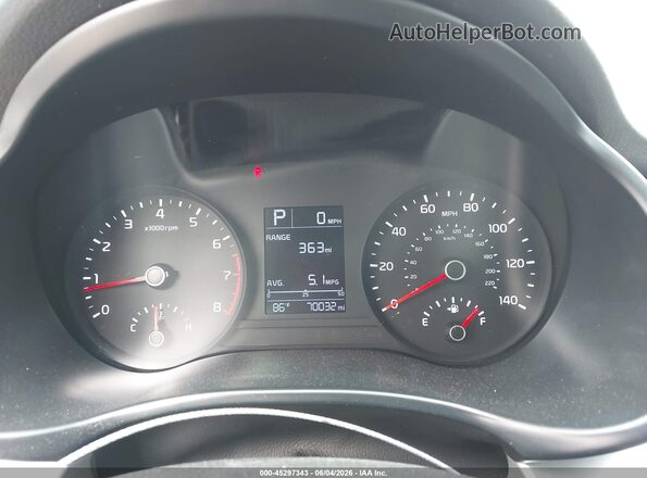 3KPA24AB9JE079893 2018 KIA RIO Silver Rear seats view