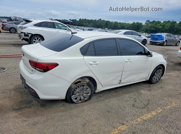 3KPA24AD0LE255900 2020 KIA RIO White Rear right