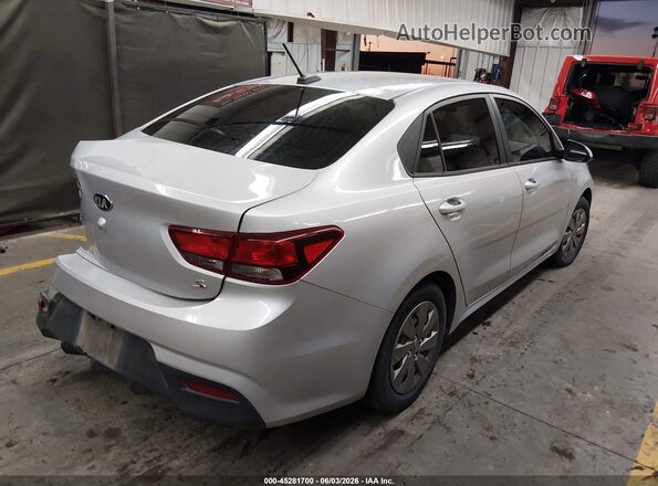 3KPA24AD0LE359190 2020 KIA RIO Silver Rear right