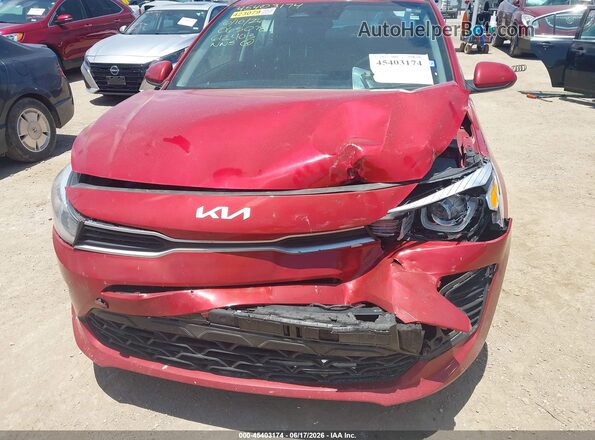 3KPA24AD0PE612403 2023 KIA RIO Red Widok z przodu