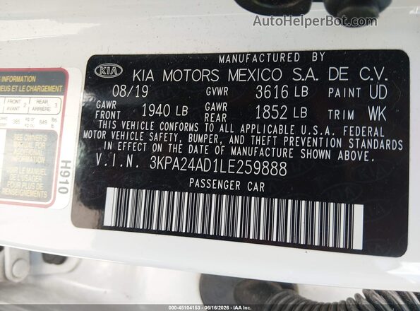 3KPA24AD1LE259888 2020 KIA RIO White Engine compartment view