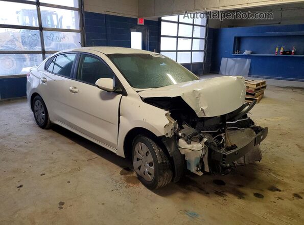3KPA24AD1LE278103 2020 KIA RIO White Delantero derecho