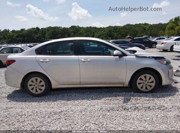 3KPA24AD1LE327039 2020 KIA RIO Серебряный Вид задней части салона
