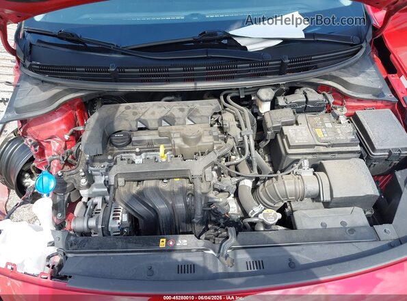 3KPA24AD1PE578522 2023 KIA RIO Красный Вид сзади