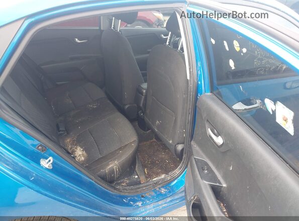 3KPA24AD1PE582022 2023 KIA RIO Blue Widok naklejki z numerem VIN
