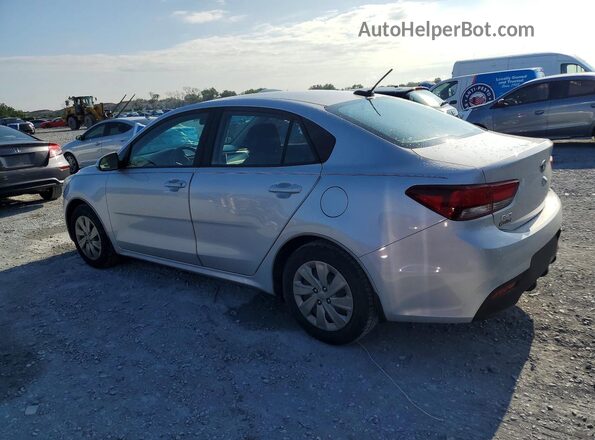 3KPA24AD2LE296691 2020 KIA RIO Silver Trasero izquierdo