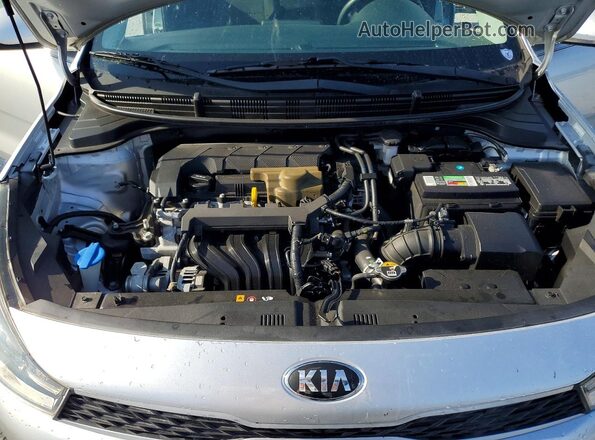 3KPA24AD2LE296691 2020 KIA RIO Silver Vista interior trasera