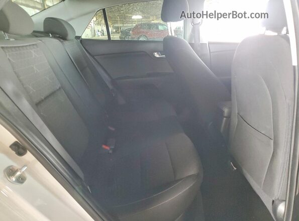 3KPA24AD2ME422971 2021 KIA RIO Белый 