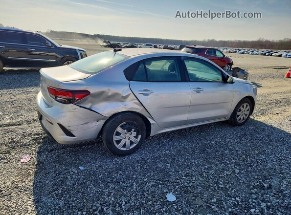 3KPA24AD2ME429967 2021 KIA RIO Silver Rear right