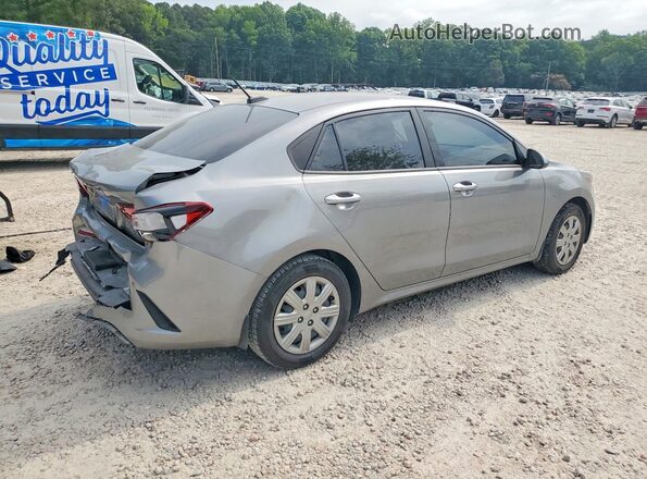 3KPA24AD2NE488986 2022 KIA RIO Silver Trasero derecho