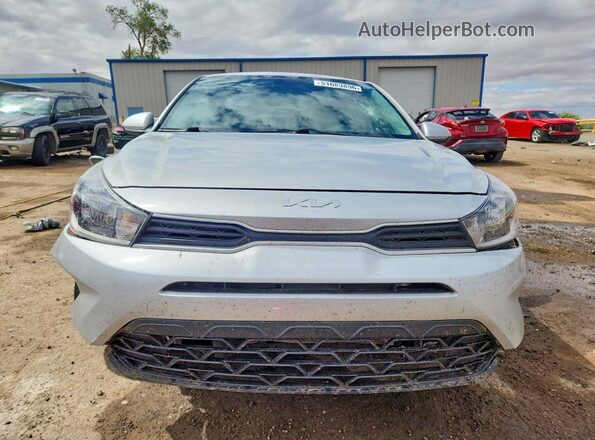 3KPA24AD2PE530768 2023 KIA RIO Silver Դիմացի տեսք
