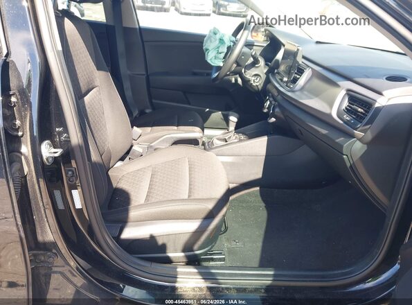 3KPA24AD2PE615397 2023 KIA RIO Black Front interior view