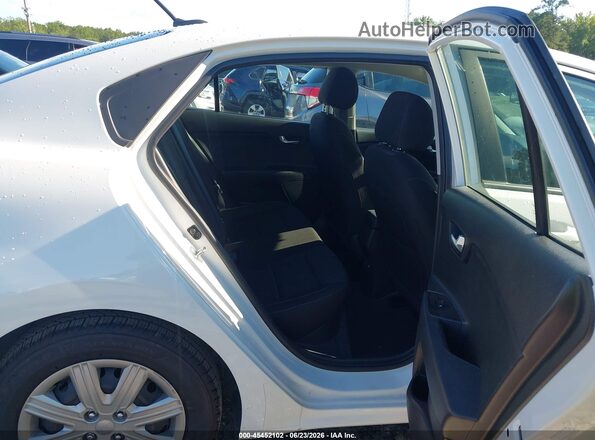 3KPA24AD2PE618008 2023 KIA RIO White Widok naklejki z numerem VIN