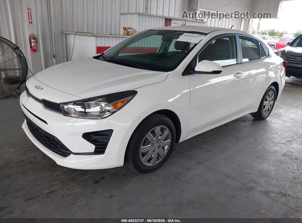 3KPA24AD3PE616400 2023 KIA RIO White წინა მარცხენა ხედი სამი მეოთხედიდან