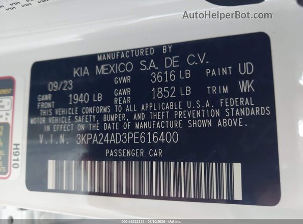 3KPA24AD3PE616400 2023 KIA RIO White ძრავის განყოფილების ხედი