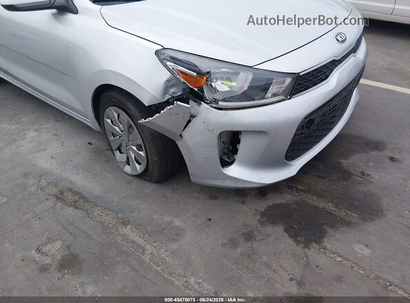 3KPA24AD4LE312874 2020 KIA RIO Silver Widok z przodu