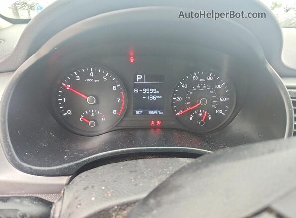 3KPA24AD4ME382294 2021 KIA RIO Silver Вид щитка приладів