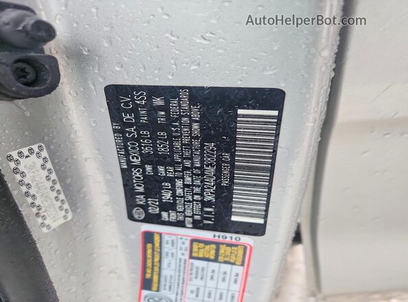 3KPA24AD4ME382294 2021 KIA RIO Silver Вид підкапотного простору