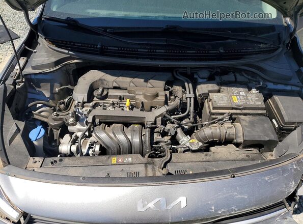3KPA24AD4NE464091 2022 KIA RIO Gray Rear interior view
