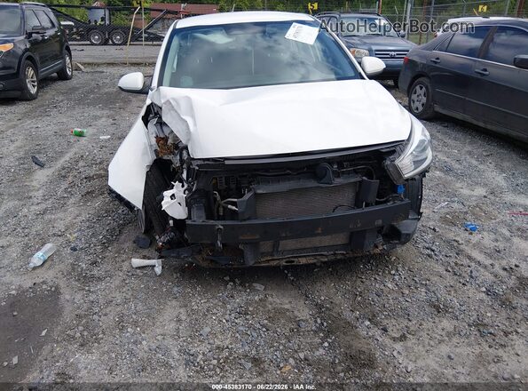 3KPA24AD4PE520663 2023 KIA RIO White Դիմացի տեսք