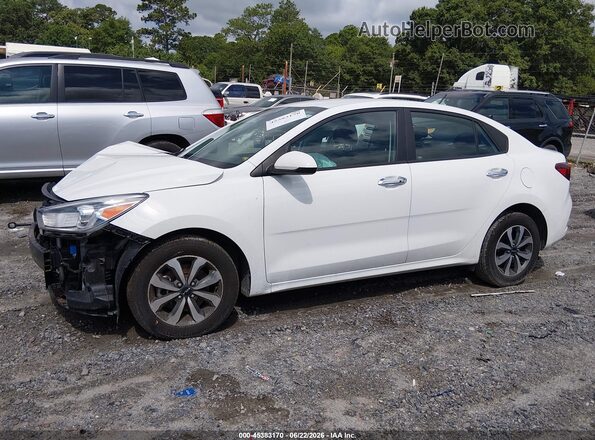 3KPA24AD4PE520663 2023 KIA RIO White Սալոնի 360 աստիճան տեսք