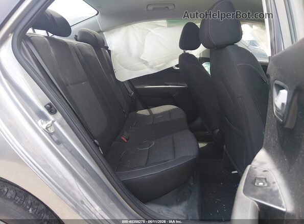 3KPA24AD4PE526611 2023 KIA RIO Gray VIN կոդի պիտակի տեսք