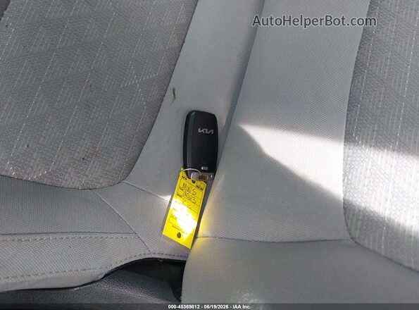 3KPA24AD4PE540640 2023 KIA RIO Black Vista del salpicadero
