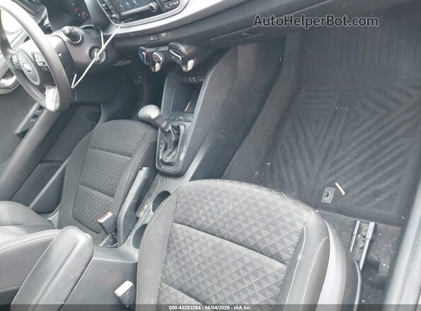 3KPA24AD5LE256315 2020 KIA RIO White წინა სალონის ხედი