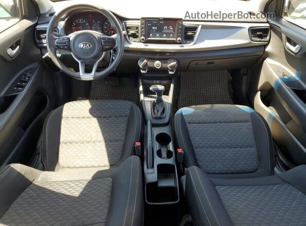 3KPA24AD5LE273762 2020 KIA RIO Белый Вид панели приборов