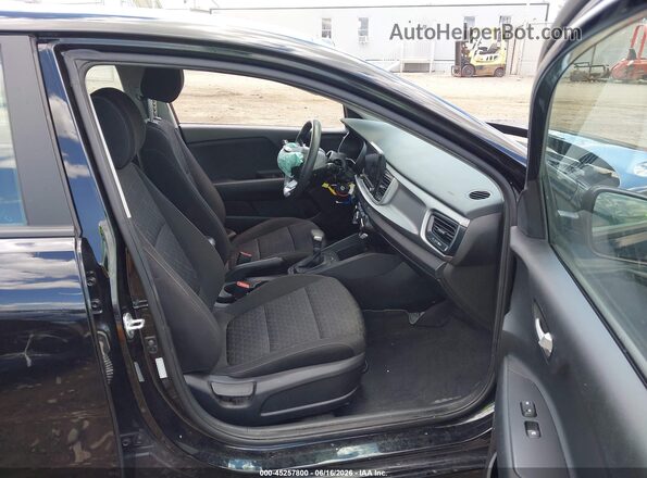 3KPA24AD5ME426190 2021 KIA RIO Black Vista interior delantera