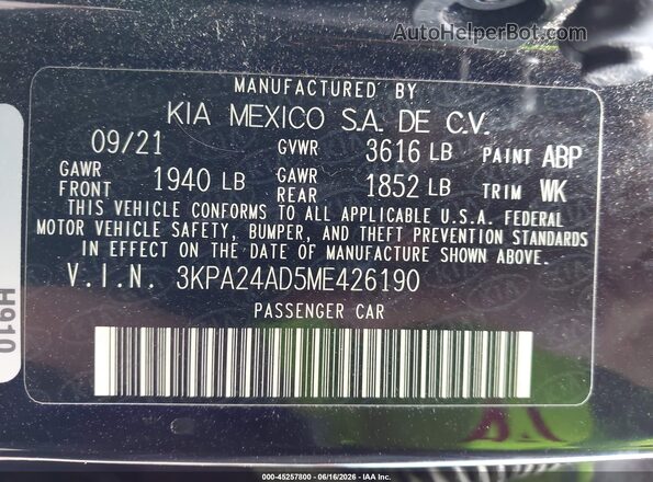 3KPA24AD5ME426190 2021 KIA RIO Black Vista del compartimento del motor