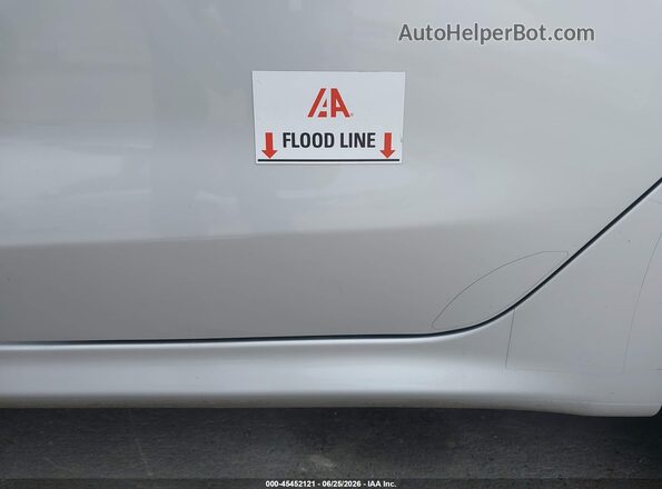 3KPA24AD5NE444058 2022 KIA RIO Silver Панорамний вид салону 360°