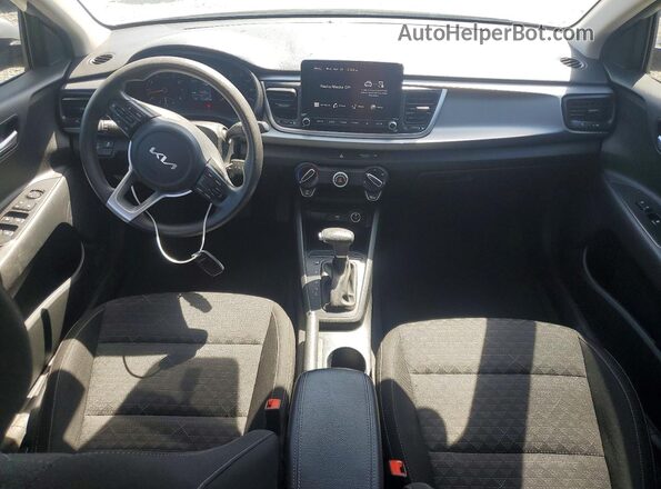 3KPA24AD5PE578099 2023 KIA RIO Gray Dashboard view