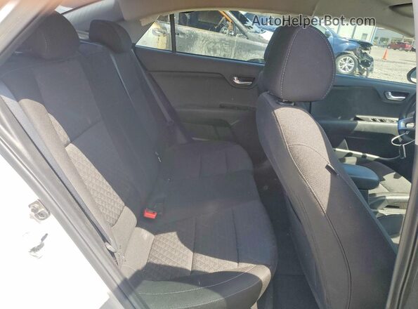 3KPA24AD5PE578099 2023 KIA RIO Gray Rear seats view