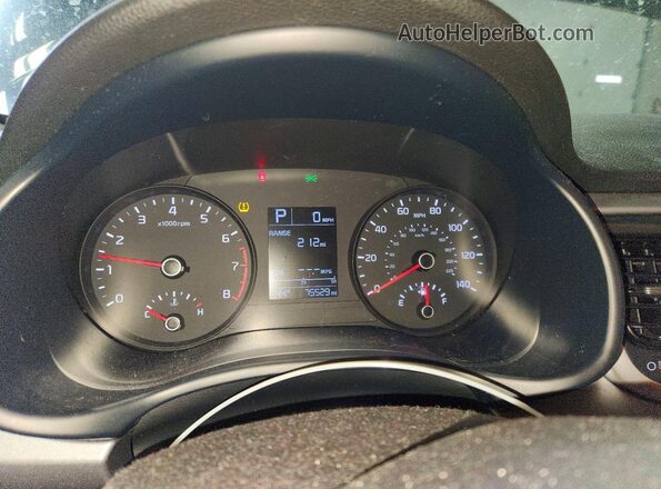 3KPA24AD6LE268148 2020 KIA RIO Black Вид щитка приладів