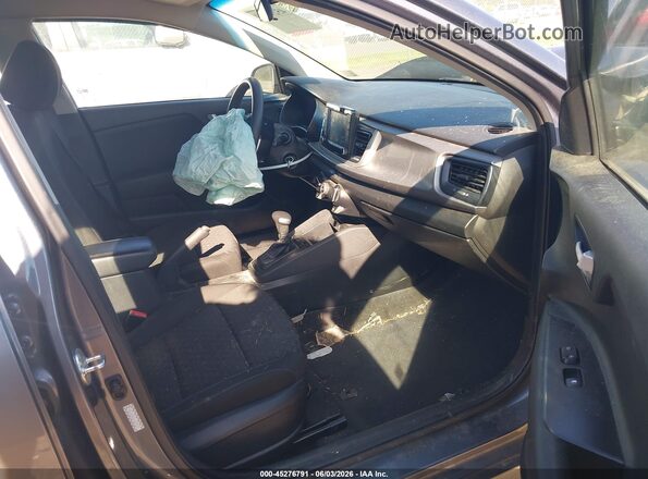 3KPA24AD6LE273317 2020 KIA RIO Gray Front interior view