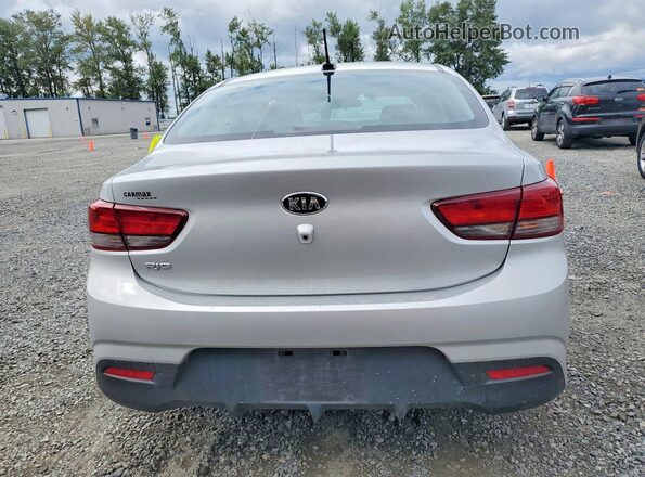 3KPA24AD6LE328607 2020 KIA RIO Silver უკანა ხედი