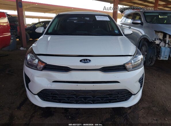 3KPA24AD6ME369451 2021 KIA RIO White ხელსაწყოთა პანელის ხედი