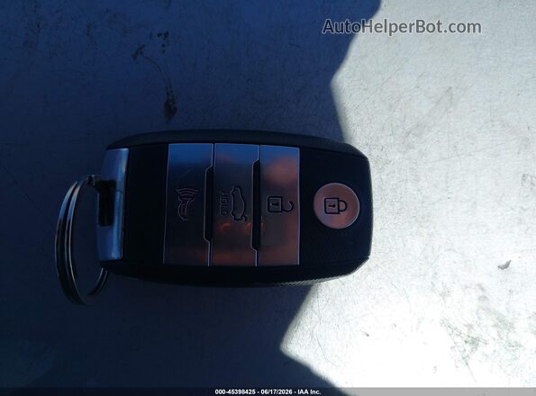 3KPA24AD6NE490403 2022 KIA RIO Черный Вид панели приборов