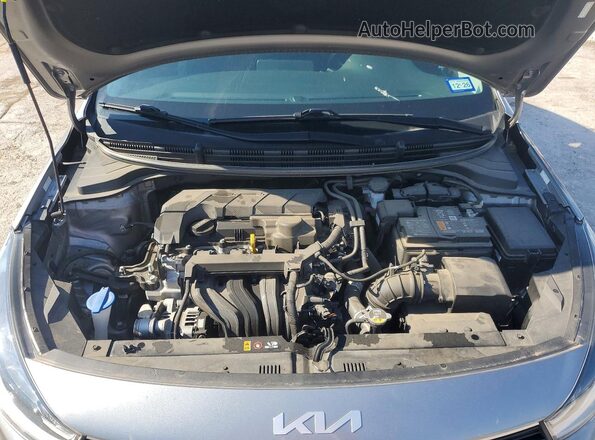 3KPA24AD6NE510018 2022 KIA RIO Gray Вид задньої частини салону
