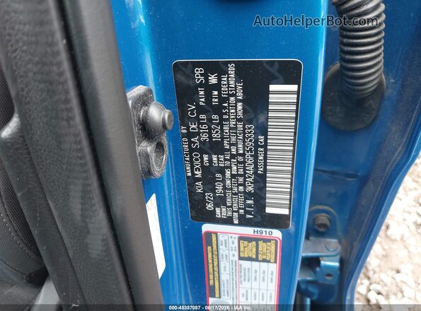 3KPA24AD6PE595333 2023 KIA RIO Blue Widok komory silnika