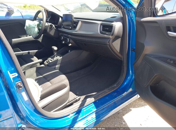 3KPA24AD6PE613278 2023 KIA RIO Синий Вид салона спереди